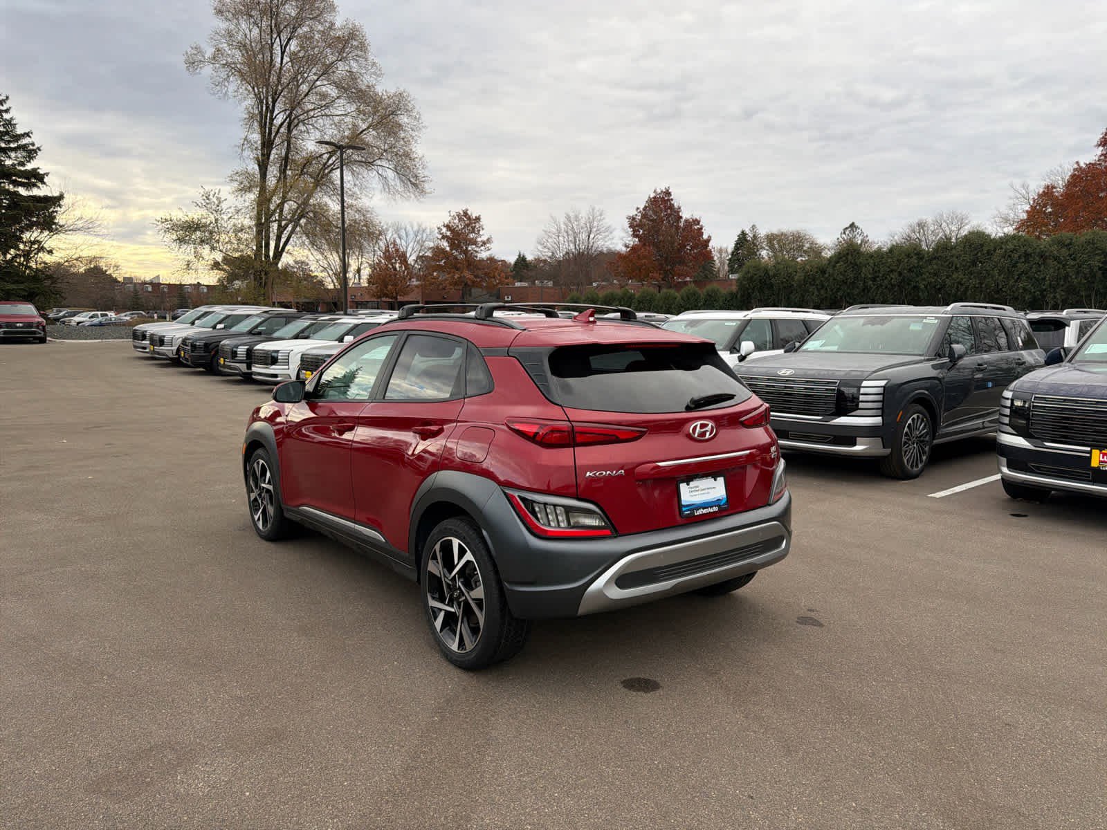 2023 Hyundai Kona Limited photo 3