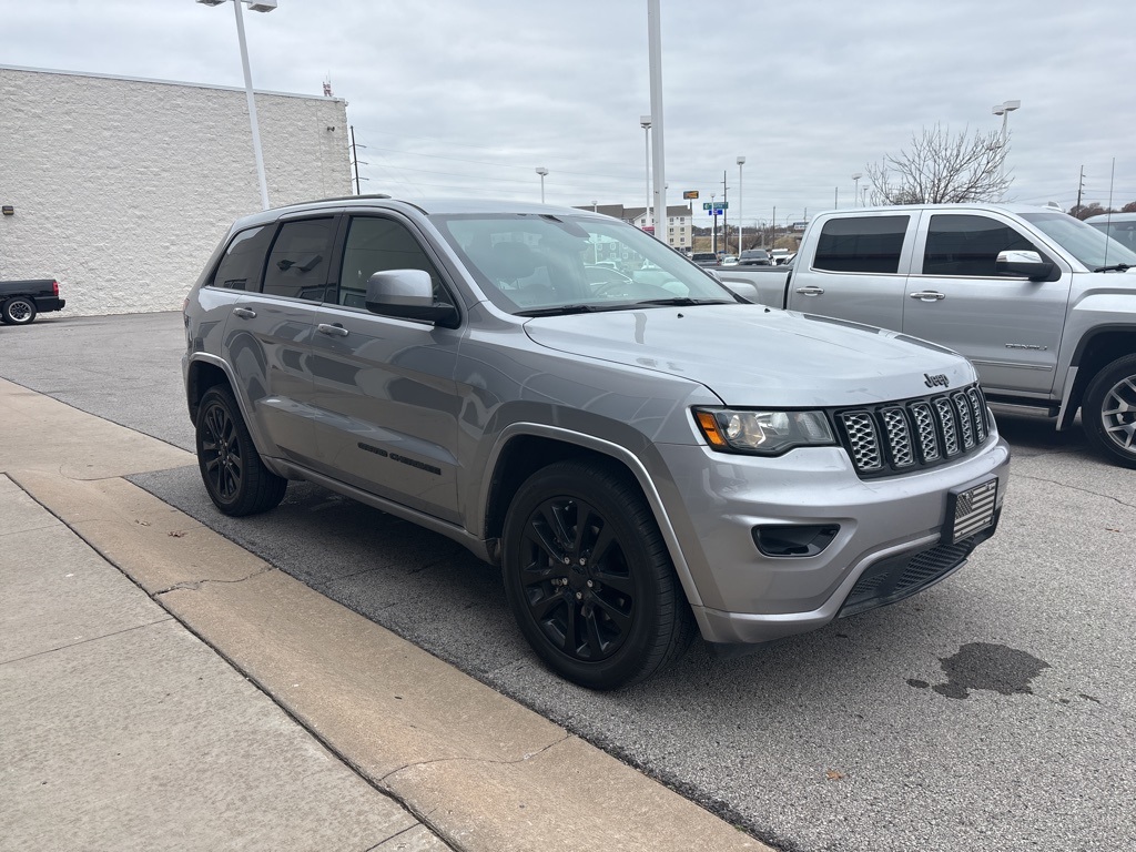 2017 Jeep Grand Cherokee Altitude