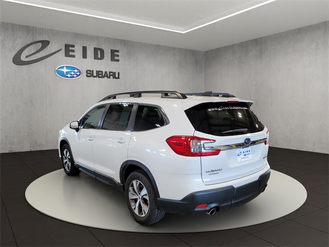 2024 Subaru Ascent Premium photo 2