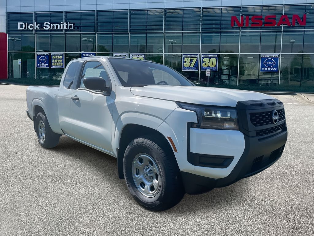 2026 Nissan Frontier S's photo