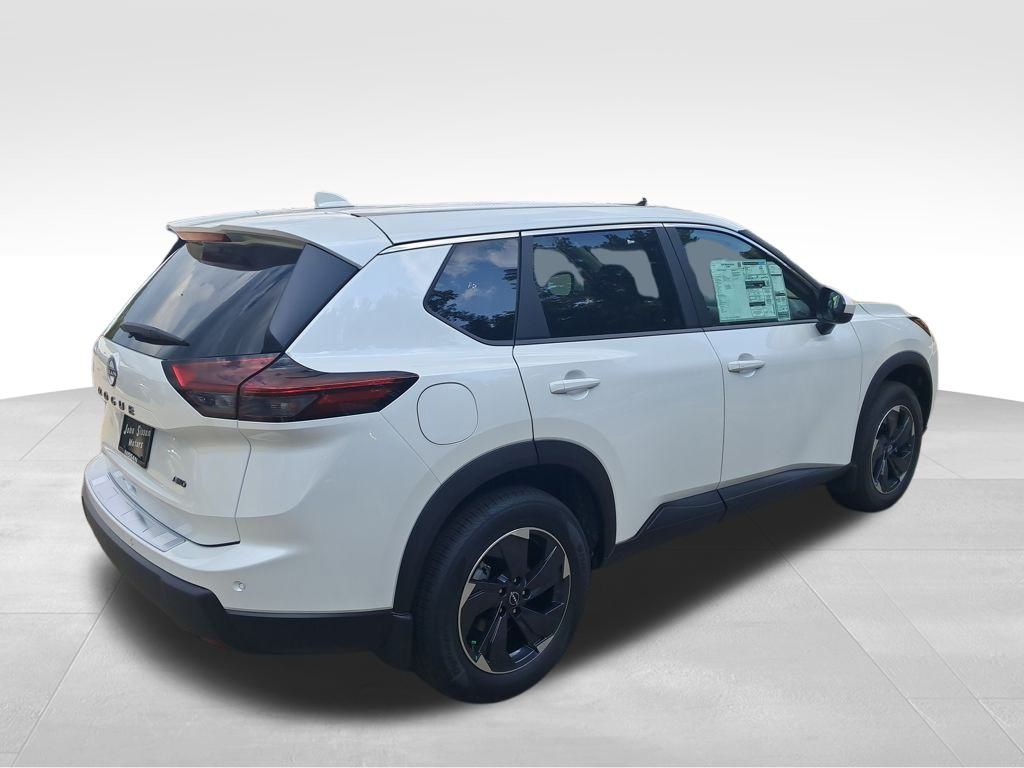 2026 Nissan Rogue SV photo 4