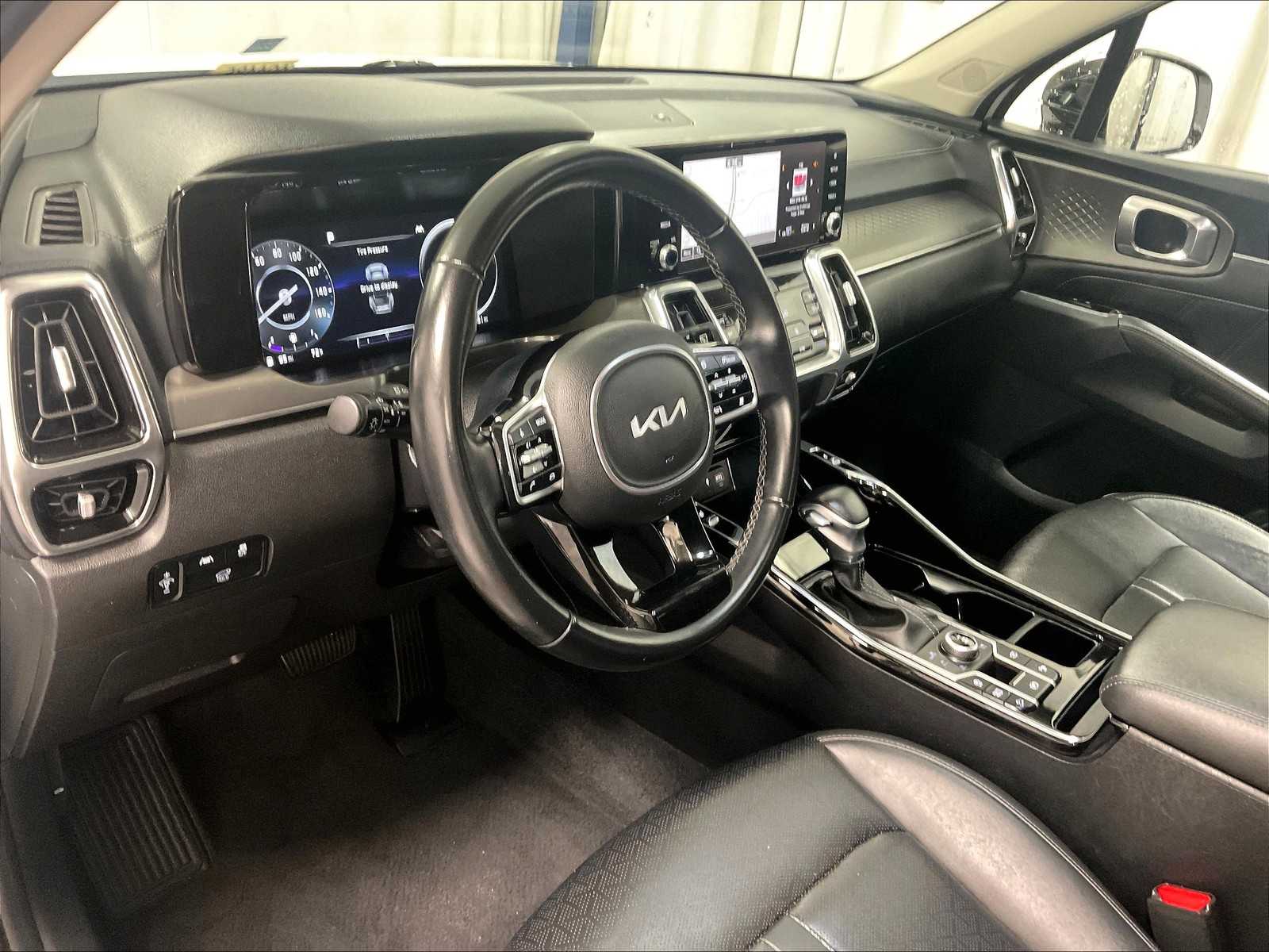 2023 Kia Sorento SX photo 8