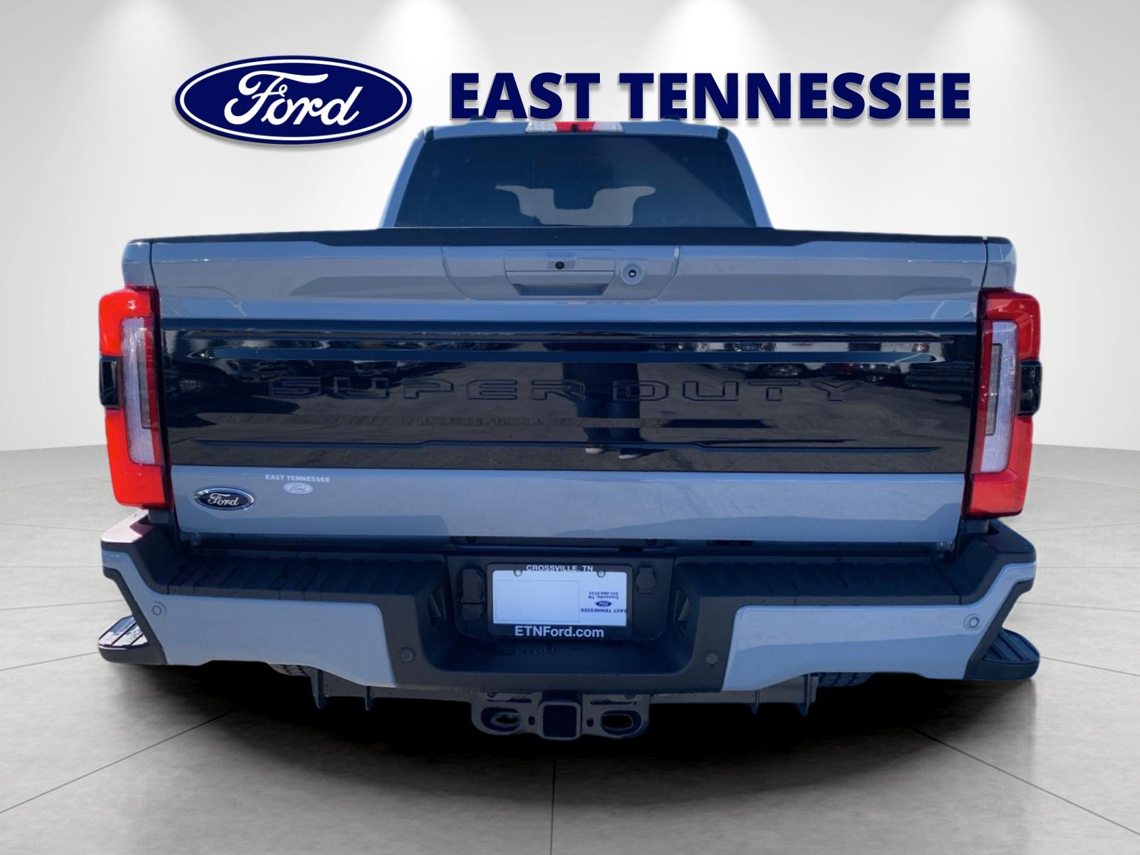 2026 Ford F-350 Platinum photo 4