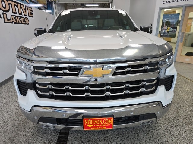 Used 2022 Chevrolet Silverado 1500 LTZ with VIN 1GCUDGEL5NZ635543 for sale in Detroit Lakes, Minnesota