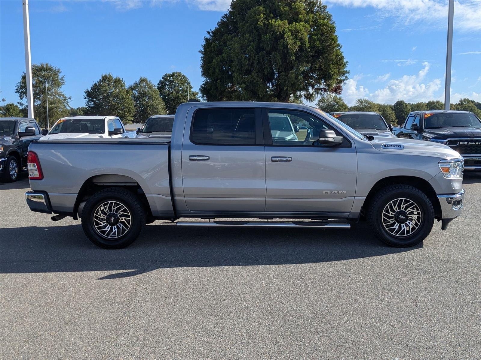 2020 Ram 1500 Big Horn photo 4