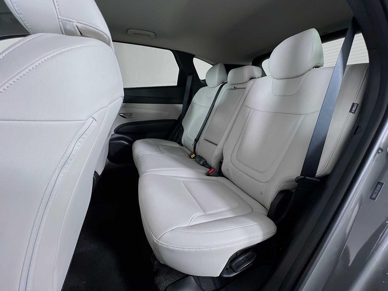 2025 Hyundai Tucson SEL Convenience photo 12