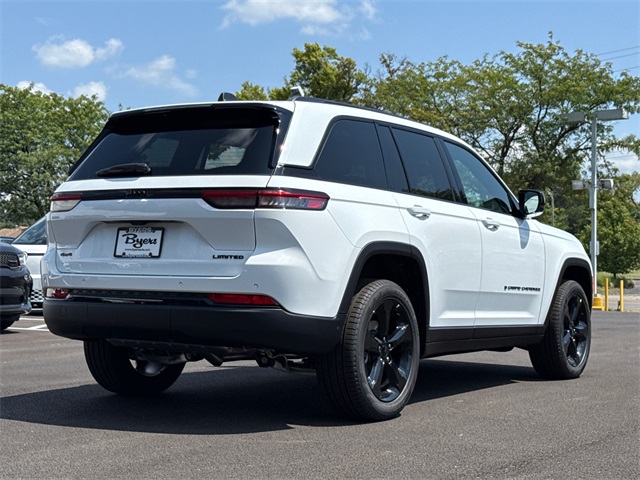 2025 Jeep Grand Cherokee Limited photo 4