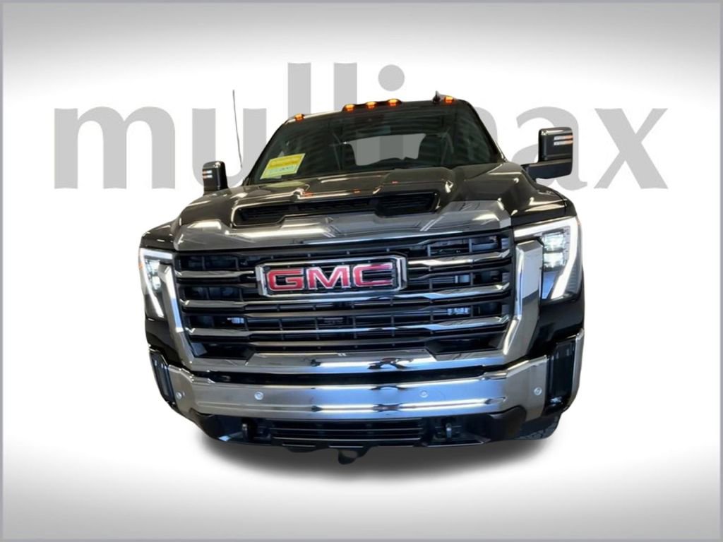 2025 Gmc Sierra 2500 HD SLT photo 3