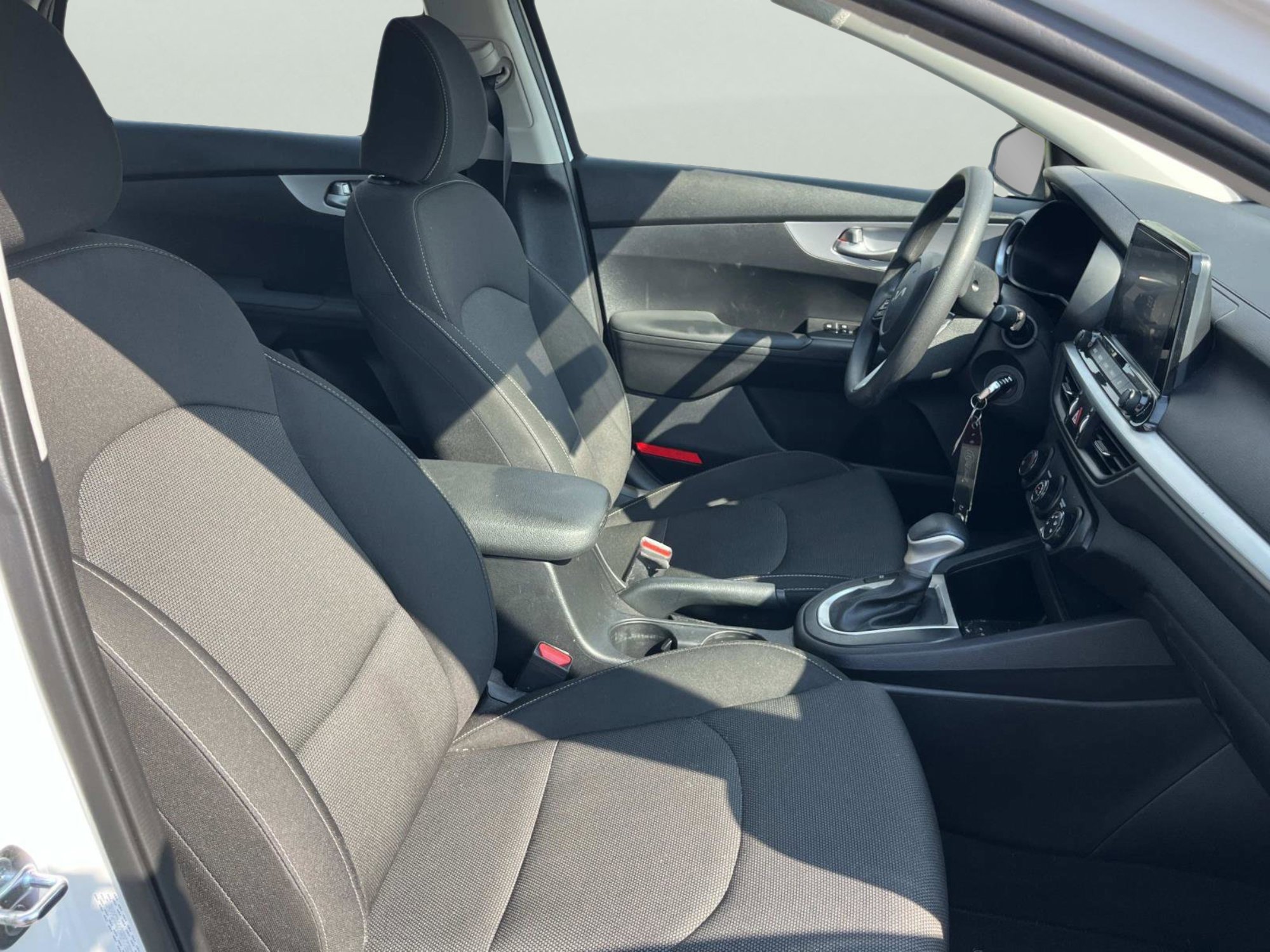 2024 Kia Forte LXS photo 20