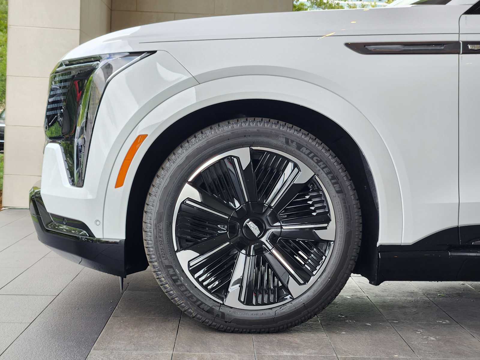 2025 Cadillac Escalade IQ Sport photo 5