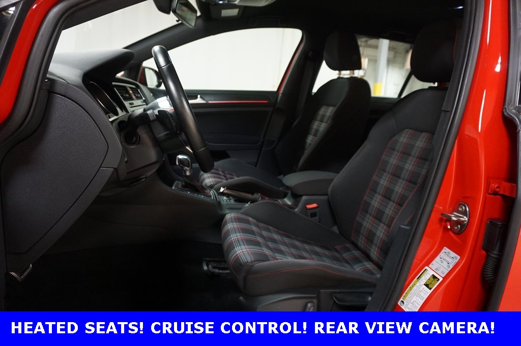 2018 Volkswagen Golf GTI SE Autobahn photo 2