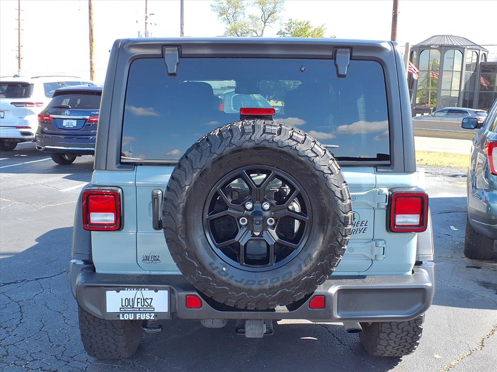 2024 Jeep Wrangler Willys photo 23