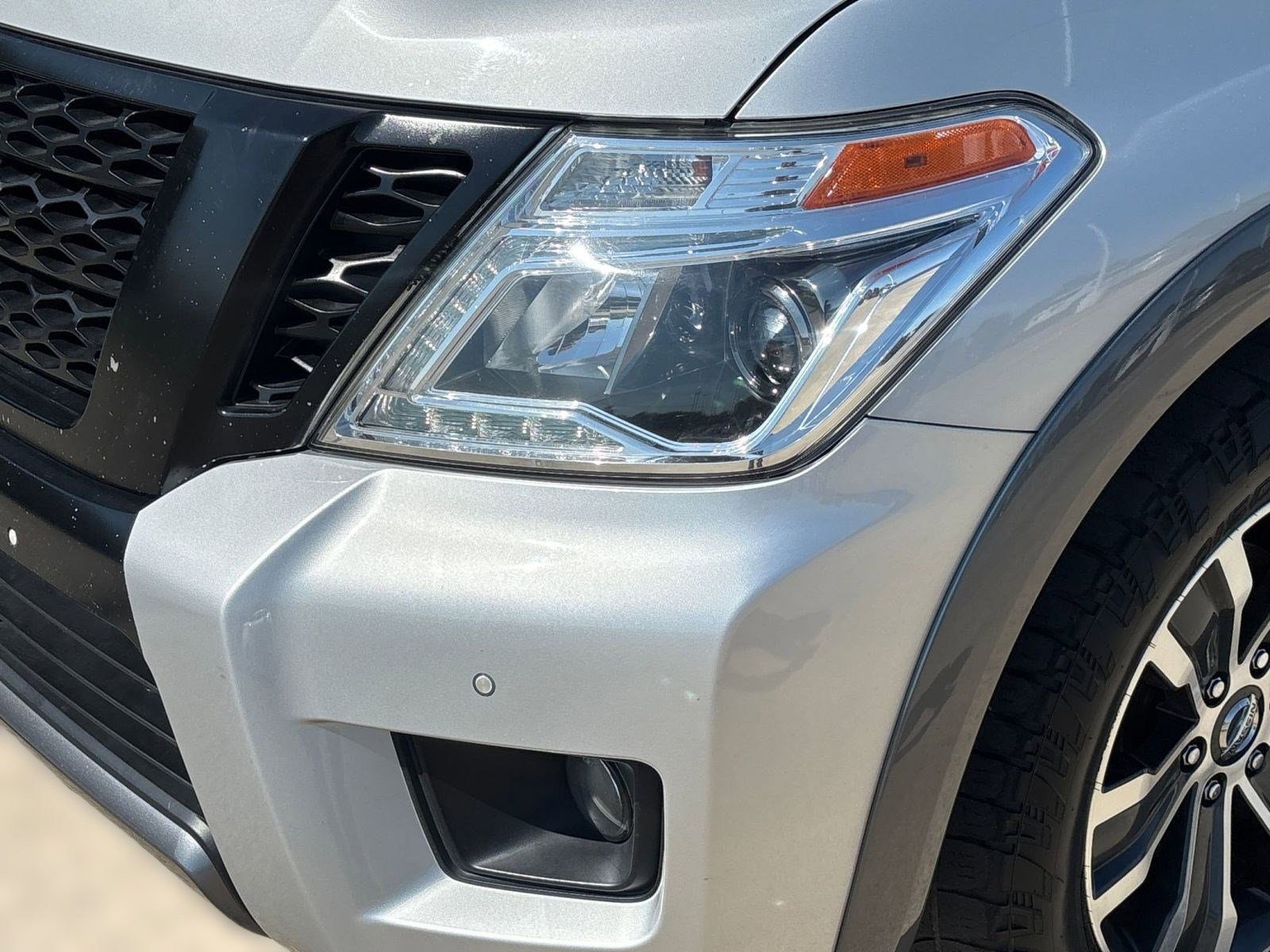 2020 Nissan Armada SL photo 10