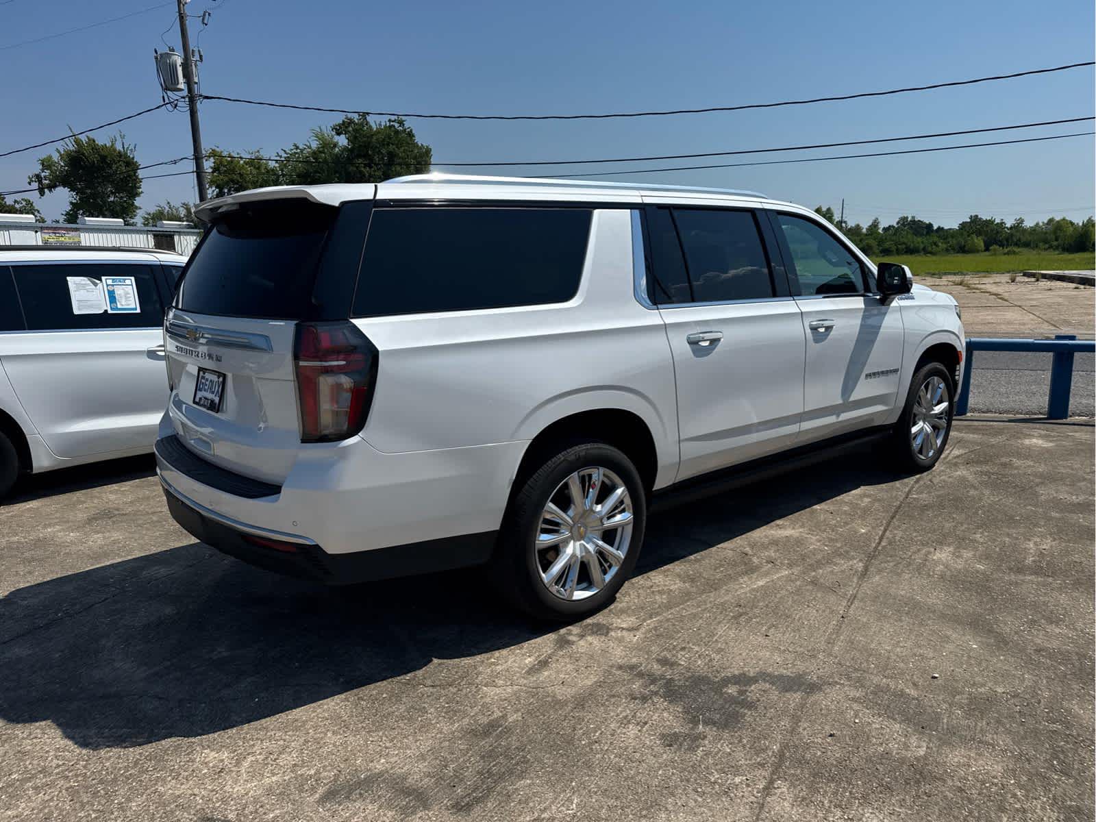2024 Chevrolet Suburban High Country photo 9