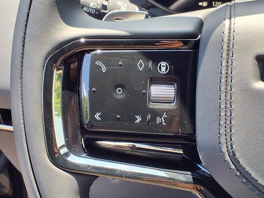 2025 Land Rover Range Rover Sport SE photo 14