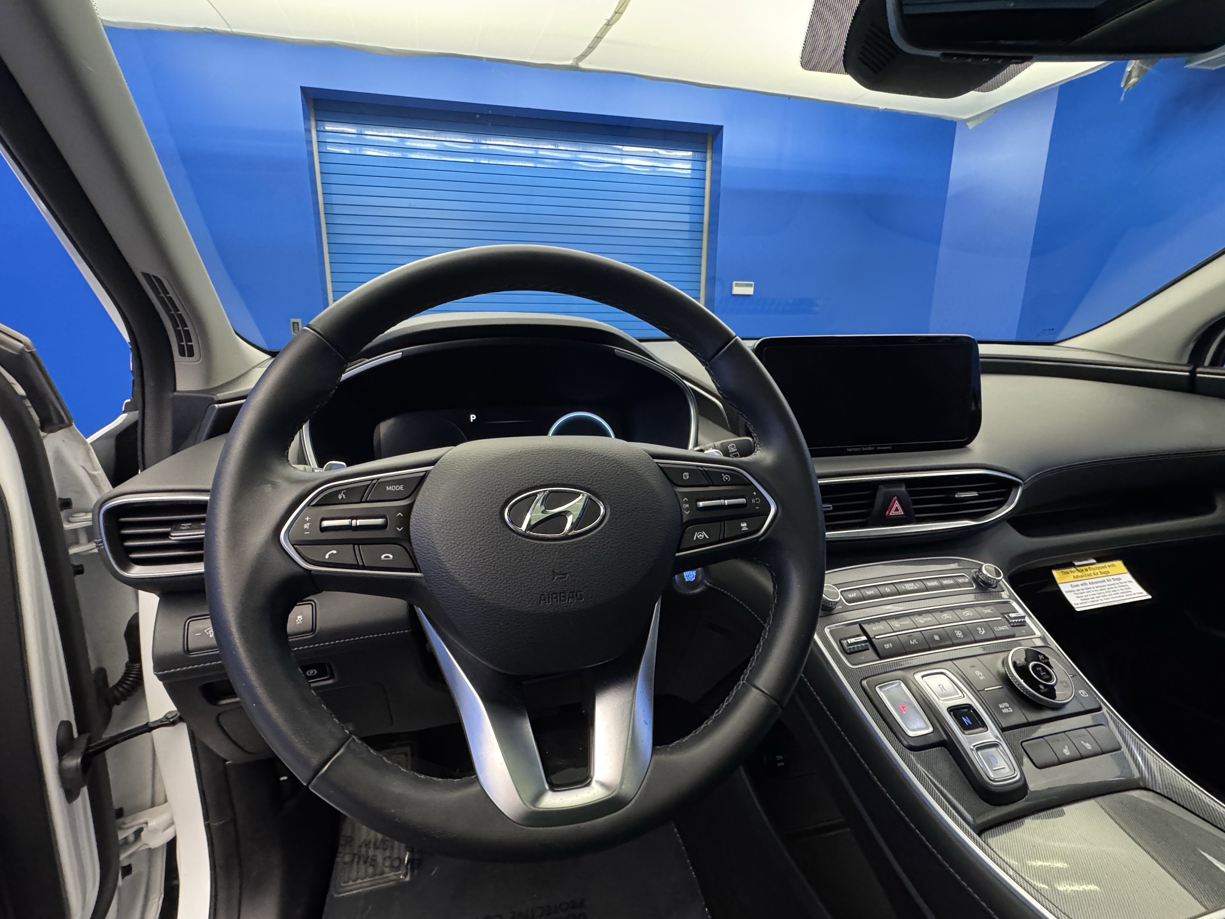 2022 Hyundai Santa Fe SEL Premium photo 2