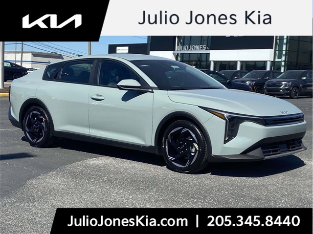 2025 Kia K4 EX's photo