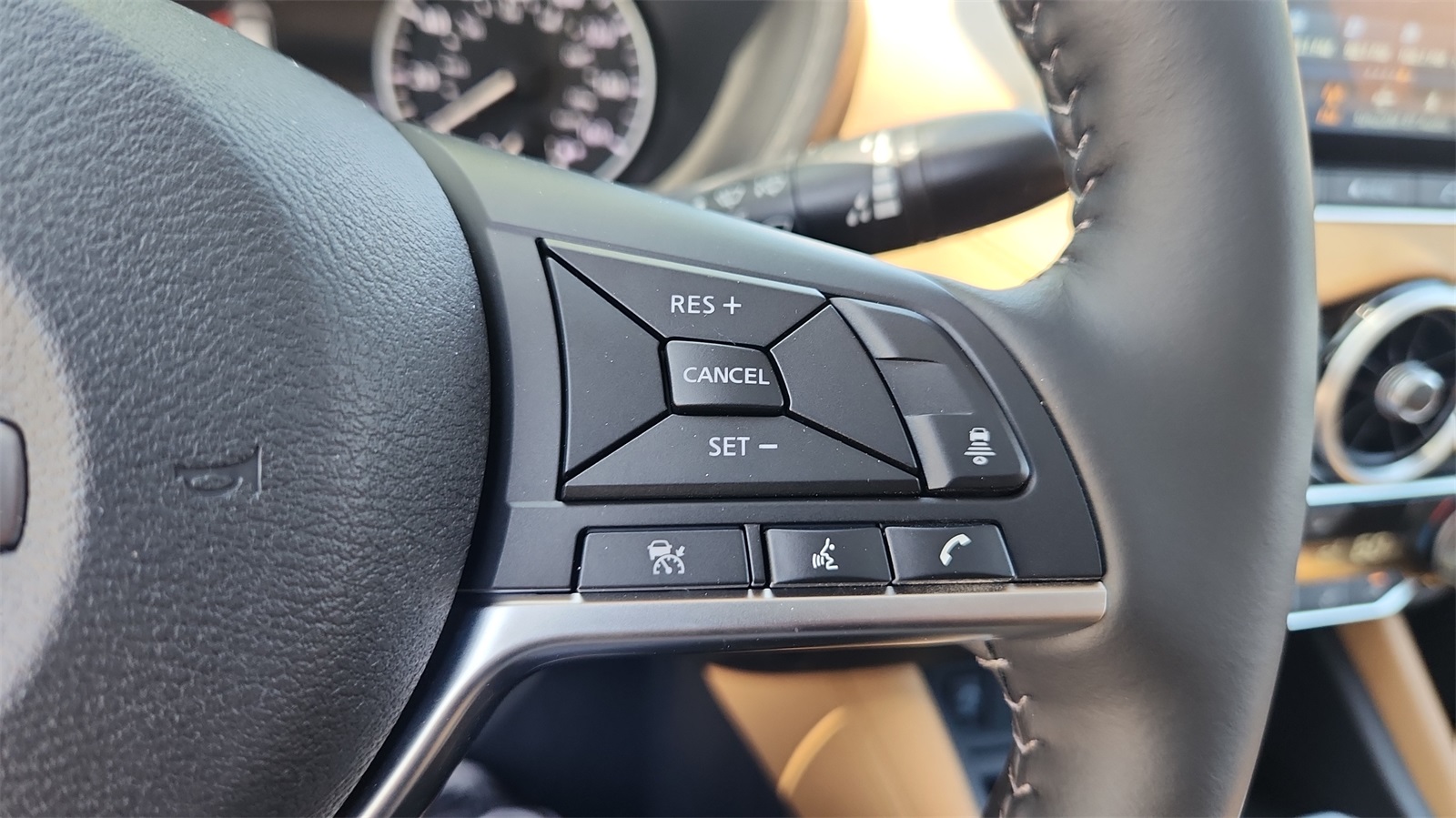 2025 Nissan Sentra SV photo 24