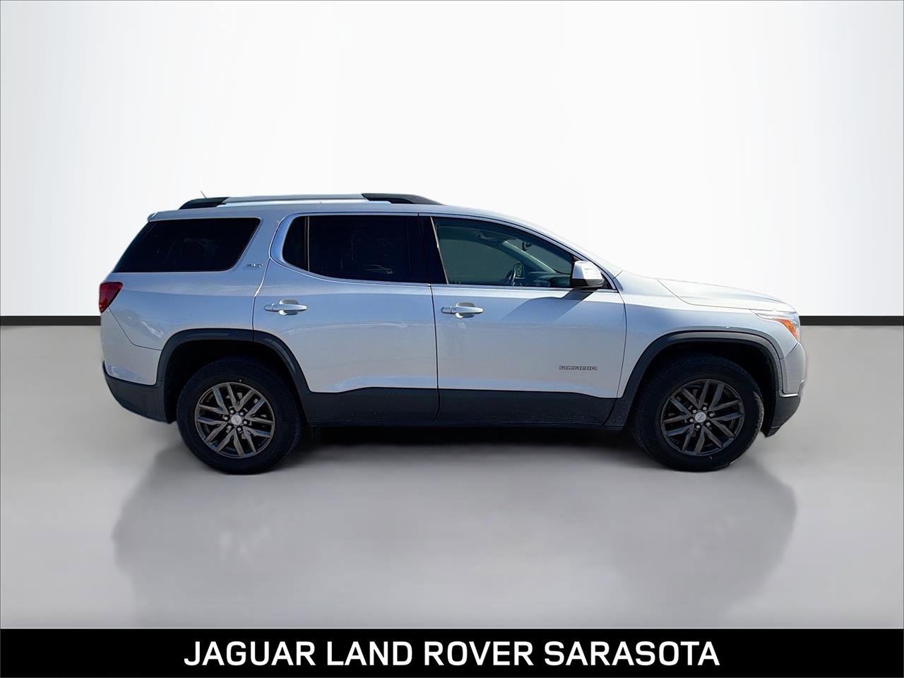 2017 GMC Acadia SLT-1's photo