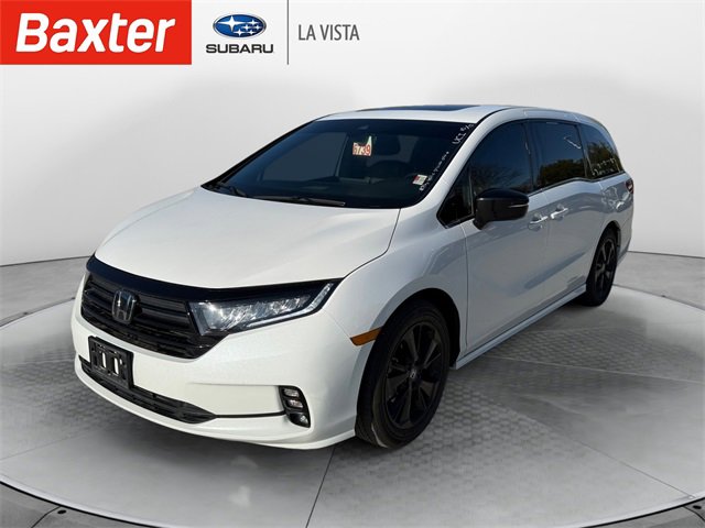 2024 Honda Odyssey Sport photo 2