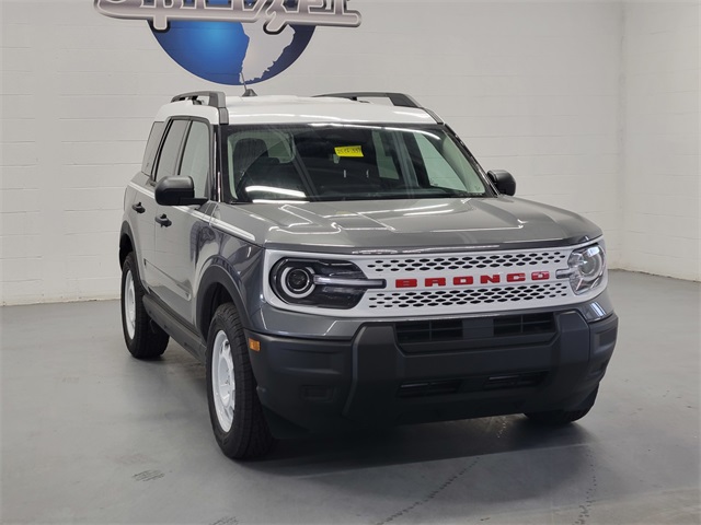 2025 Ford Bronco Sport Heritage photo 2
