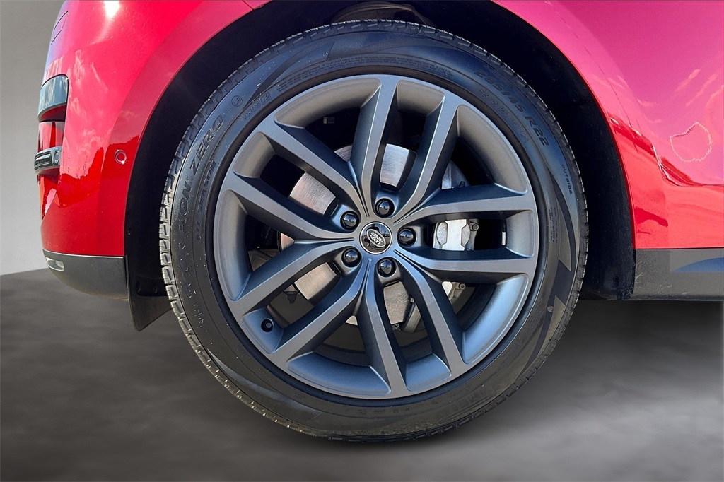 2025 Land Rover Range Rover Sport SE photo 7