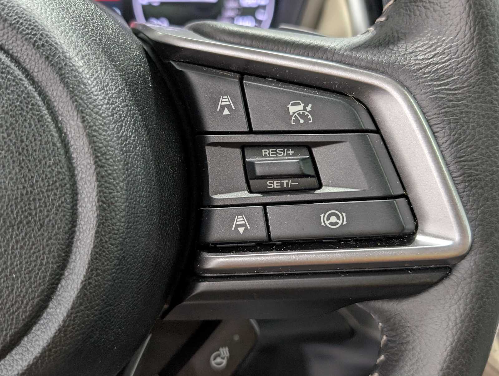 2025 Subaru Outback Limited XT photo 26