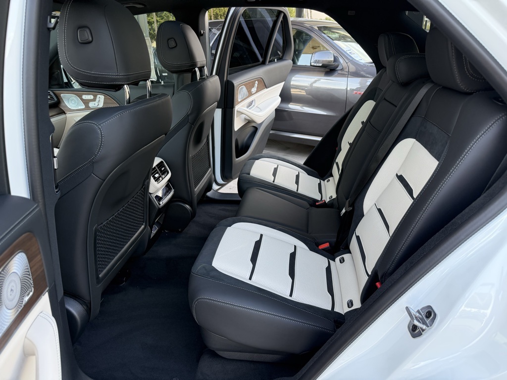 2026 Mercedes Benz GLE AMG 53 photo 22