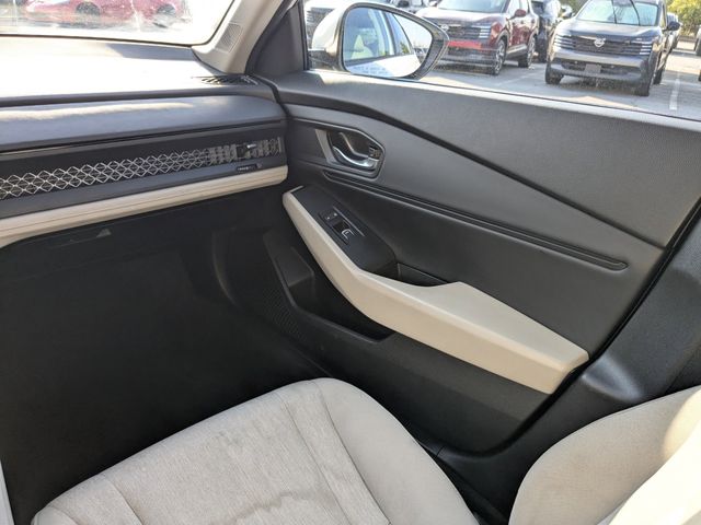 2023 Honda Accord EX photo 13