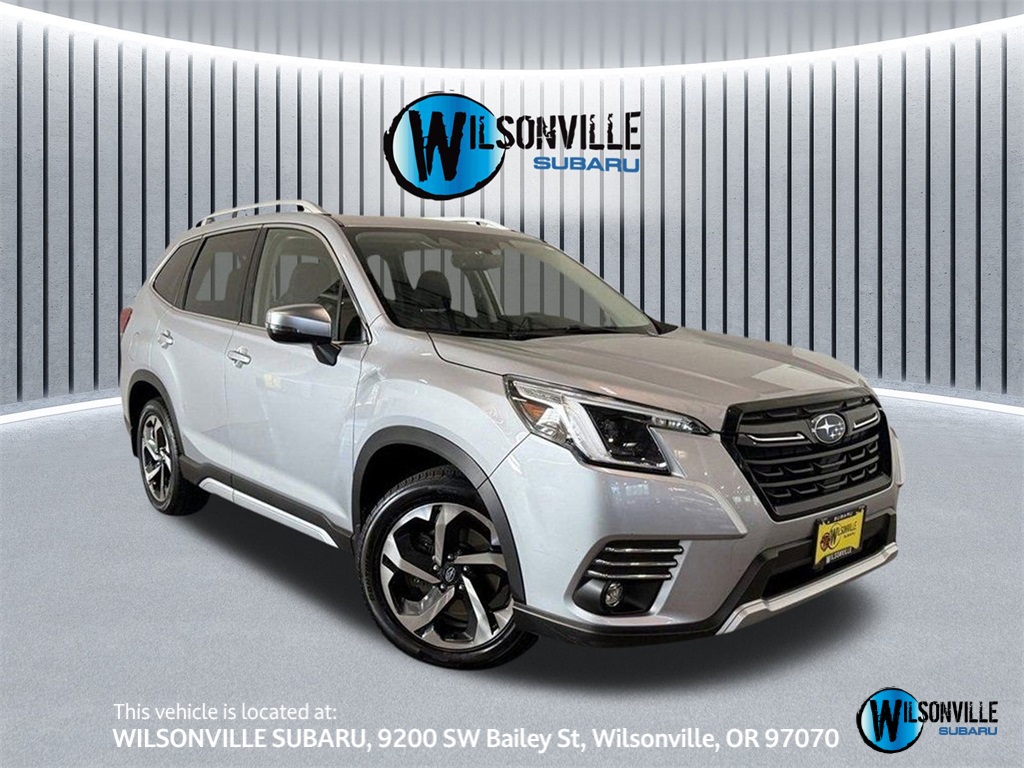 2022 Subaru Forester Touring's photo