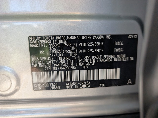 2022 Toyota RAV4 LE photo 22