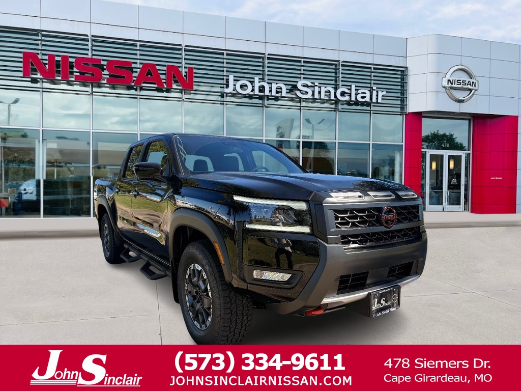 2026 Nissan Frontier PRO-4X's photo