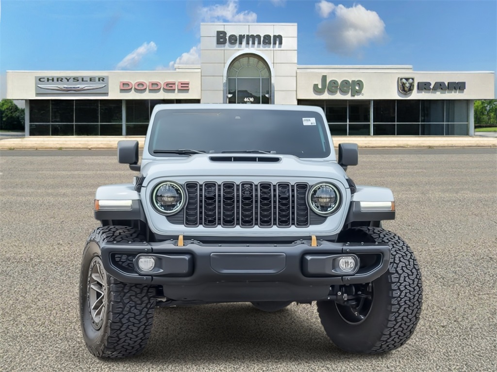 2024 Jeep Wrangler Rubicon 392 photo 3