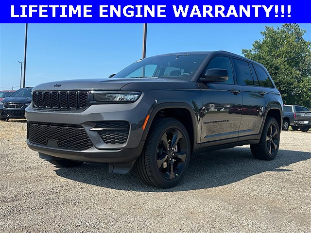 2025 Jeep Grand Cherokee Altitude X photo 3