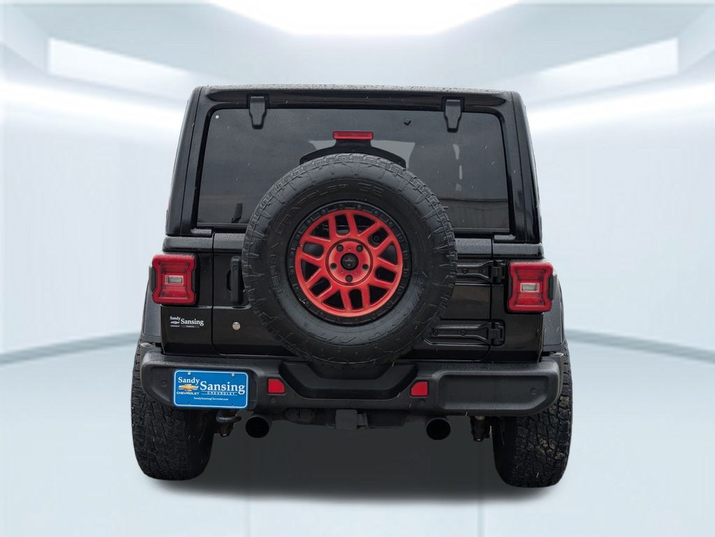 2019 Jeep Wrangler Unlimited Sahara photo 4