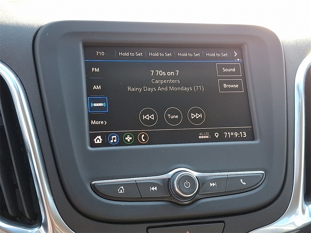 2021 Chevrolet Equinox LT photo 16
