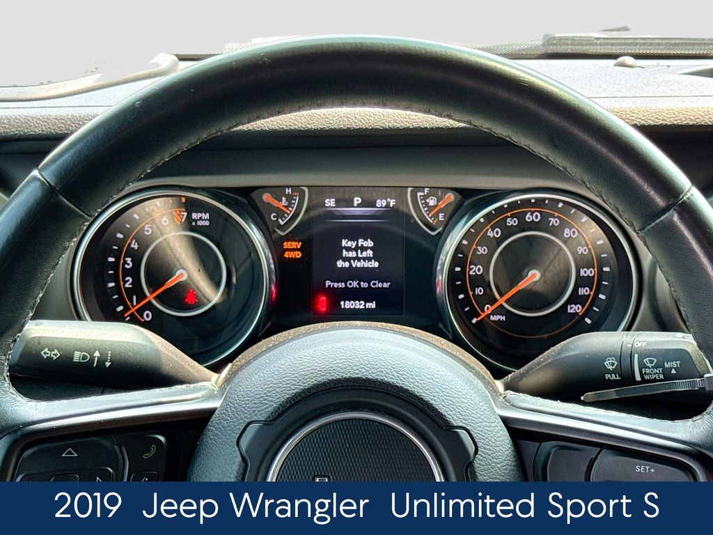 2019 Jeep Wrangler Unlimited Sport S photo 2