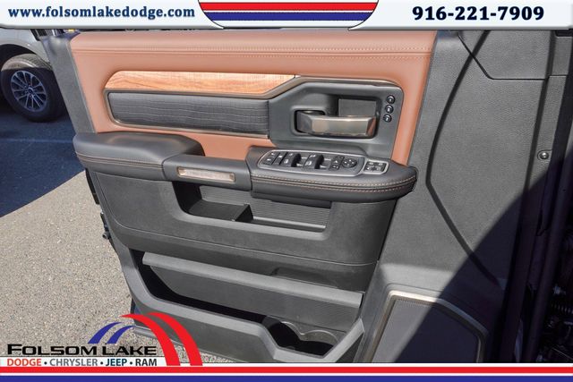 2024 Ram 3500 Laramie Longhorn photo 8
