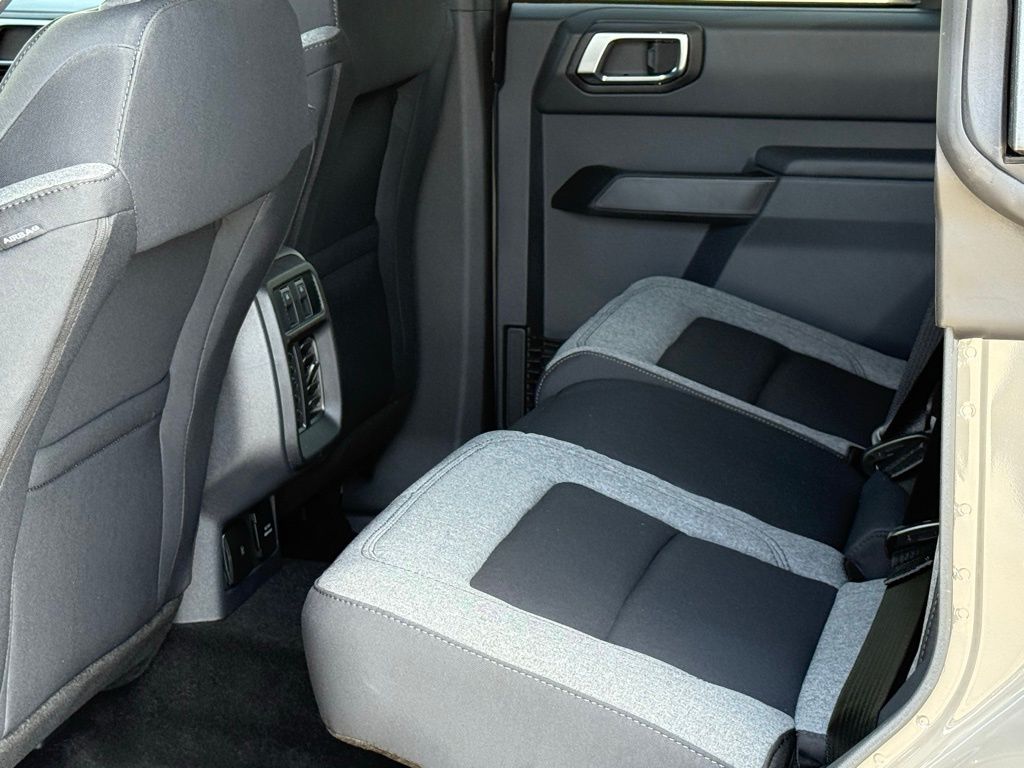2025 Ford Bronco Big Bend photo 8