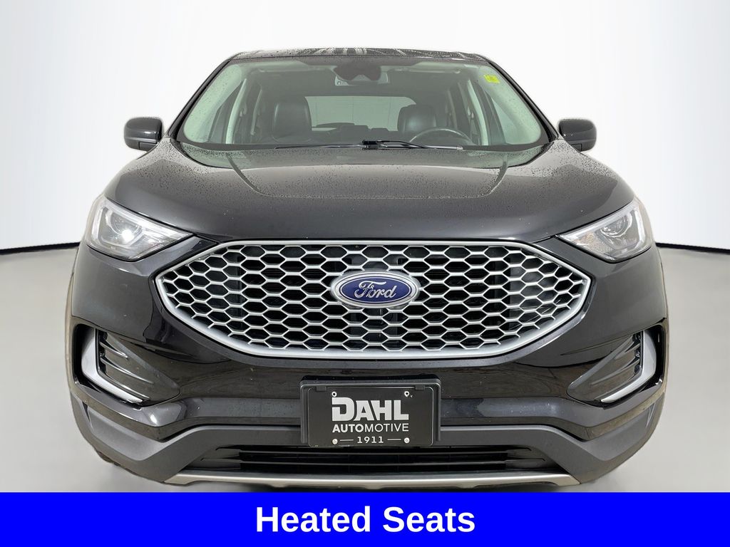 2023 Ford Edge SEL photo 2