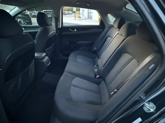 2023 Kia K5 LXS photo 14