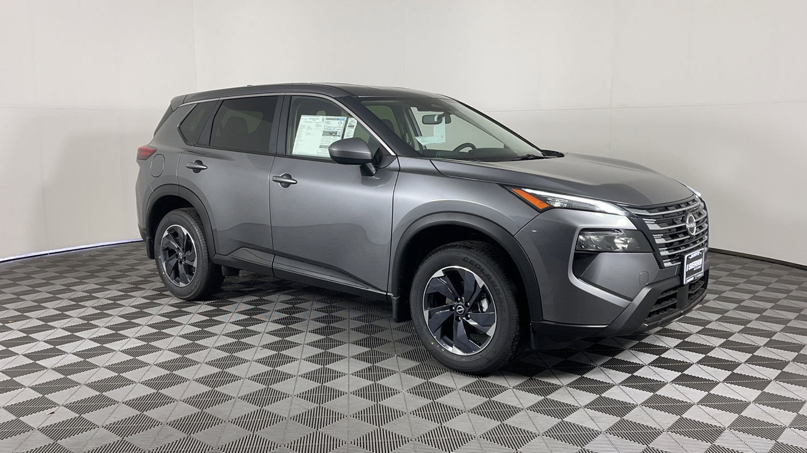 2025 Nissan Rogue SV photo 2