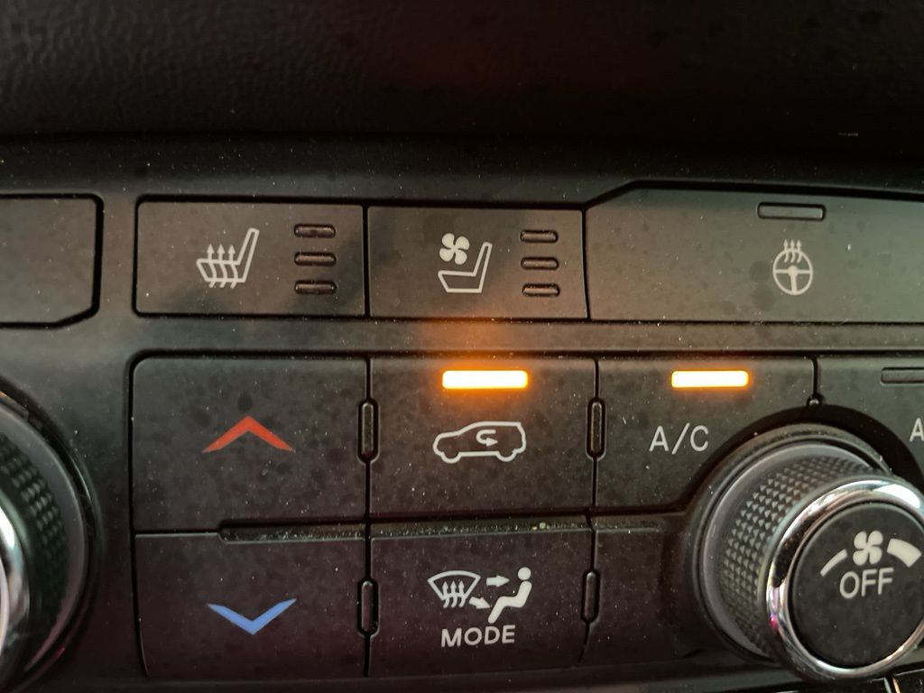 2023 Dodge Durango R/T Plus photo 34