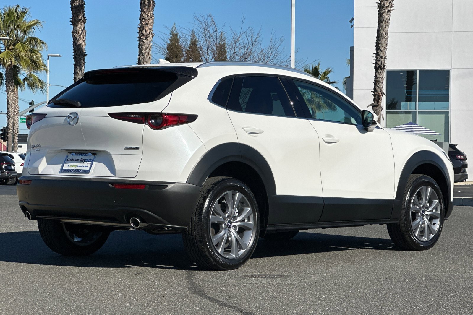2025 Mazda CX-30 2.5 S Premium photo 3