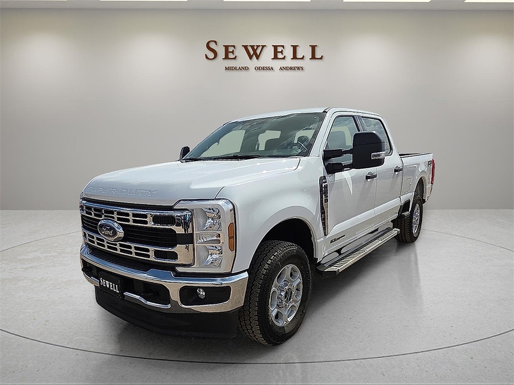 2025 Ford F-250 Super Duty XLT's photo