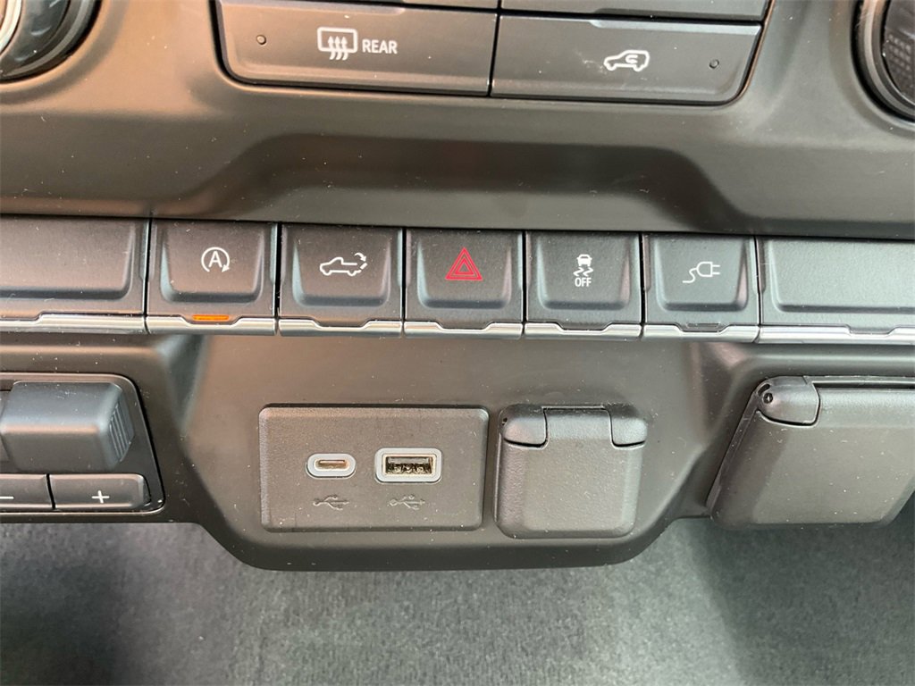 2021 Chevrolet Silverado 1500 Custom photo 28