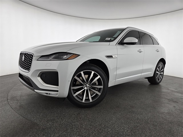 2026 Jaguar F-Pace R-Dynamic S's photo