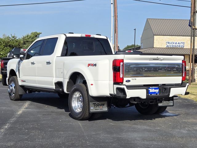 2025 Ford F-350 Platinum photo 4