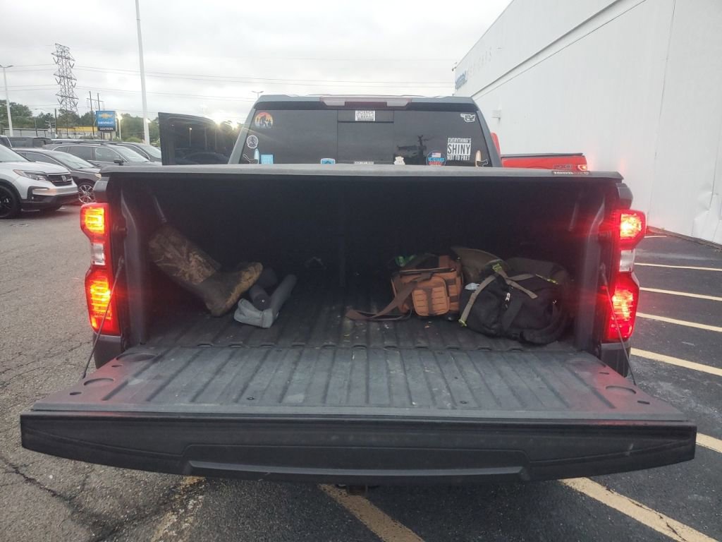2019 Chevrolet Silverado 1500 LT photo 13