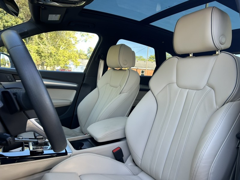 2025 Audi Q5 S line Premium Plus photo 19